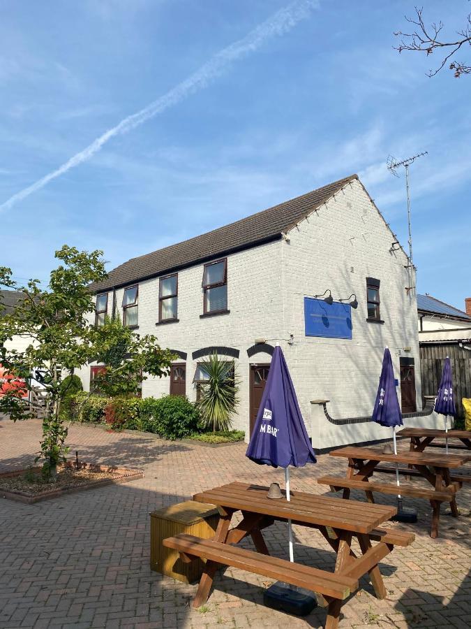 Barnetby le Wold The Whistle And Flute酒店 外观 照片
