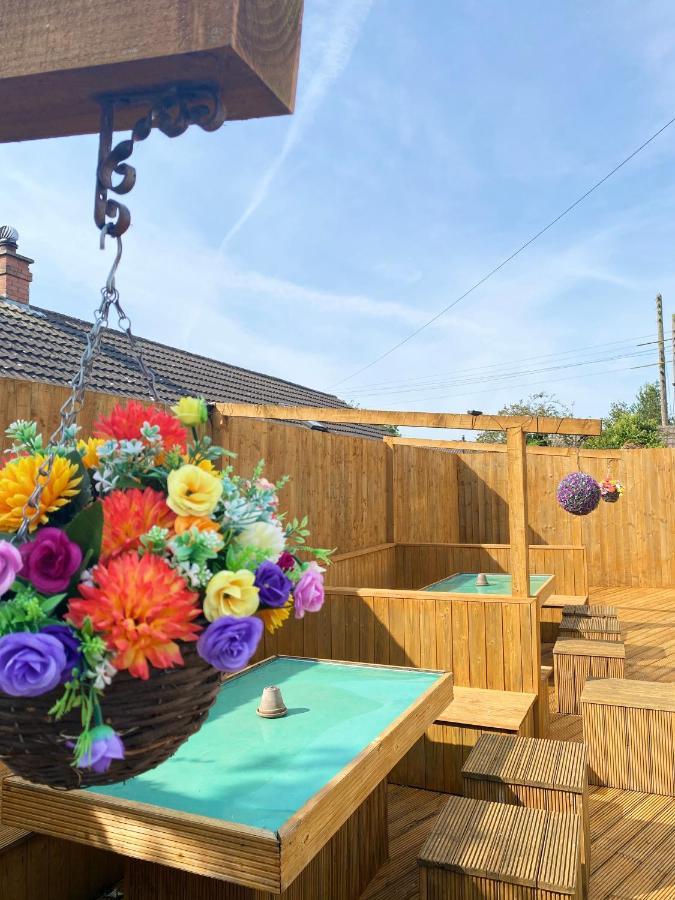 Barnetby le Wold The Whistle And Flute酒店 外观 照片